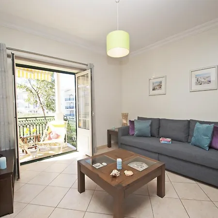 Lejlighed Apartment With 2 Rooms And Balcony