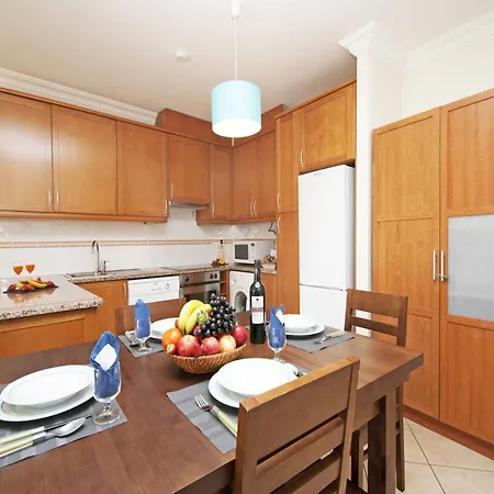 Lejlighed Apartment With 2 Rooms And Balcony Albufeira